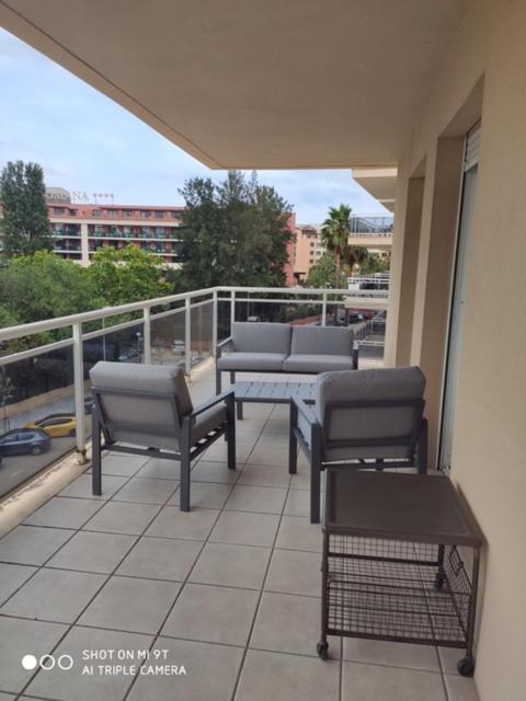 Appart Standing: Elegant 2BR with Pool, Terrace & Port Aventura Proximity Salou Exterior photo