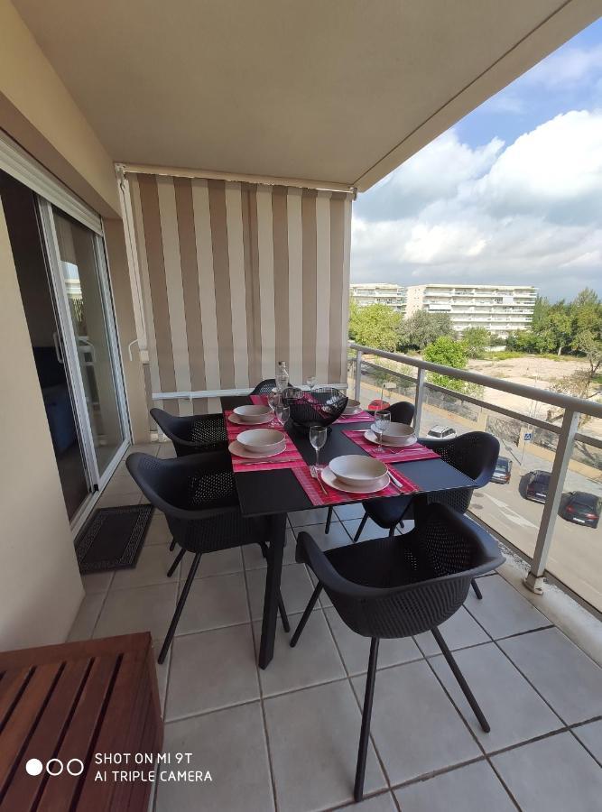 Appart Standing: Elegant 2BR with Pool, Terrace & Port Aventura Proximity Salou Exterior photo