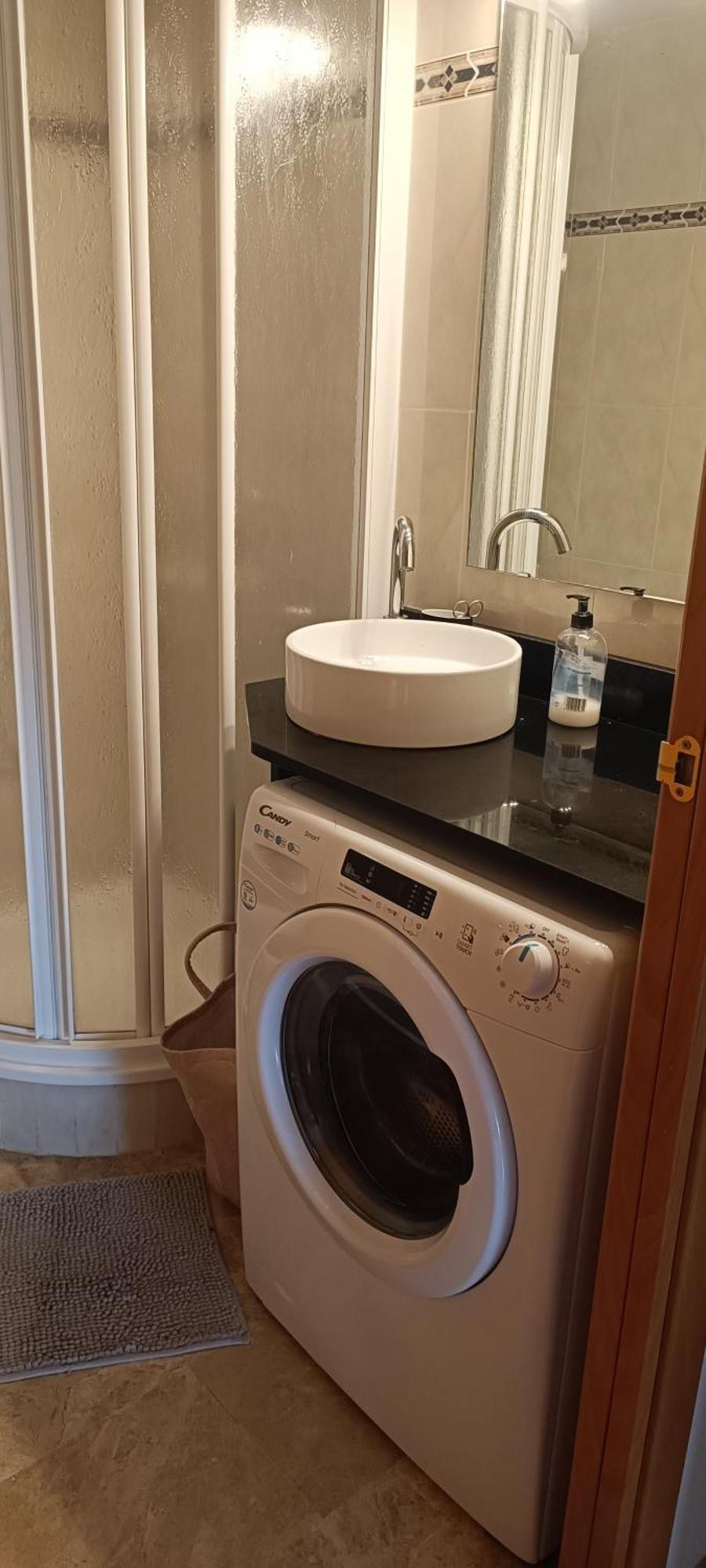 Appart Standing: Elegant 2BR with Pool, Terrace & Port Aventura Proximity Salou Room photo